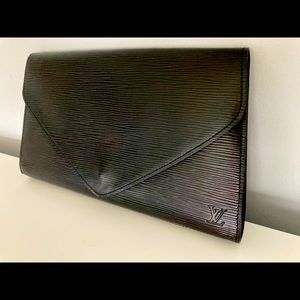 Louis Vuitton EPI Clutch Black